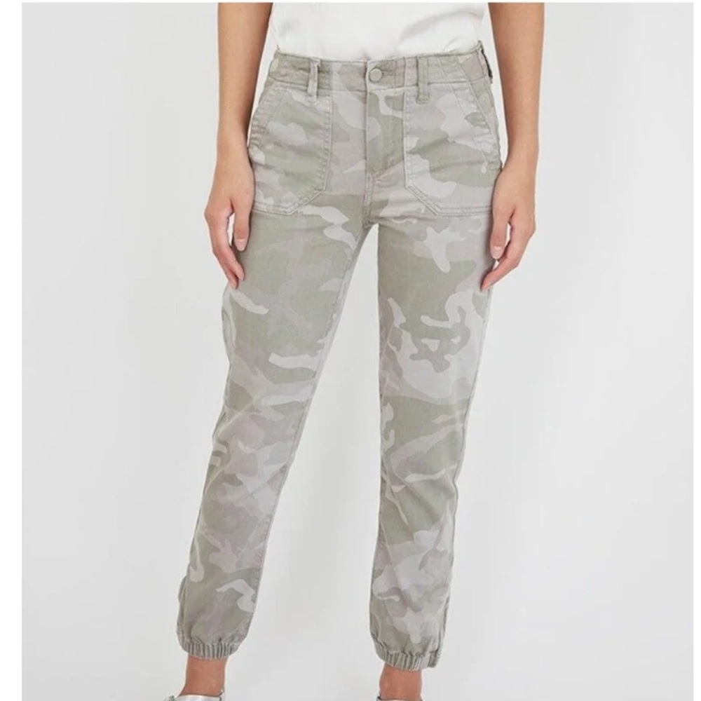 PAIGE mayslie jogger size 24. NWOT